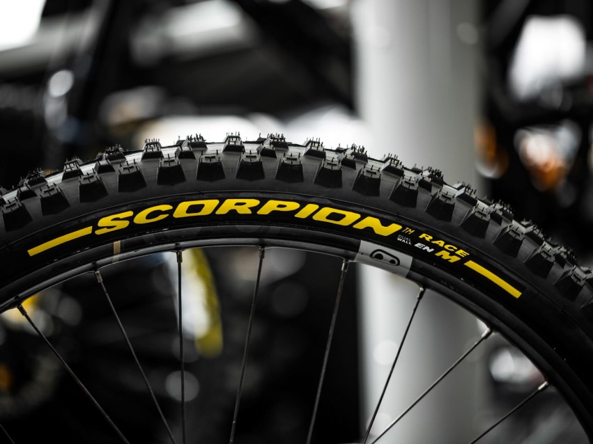 The new PIRELLI SCORPION RACE: Tyres born for racing